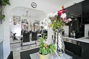 Kitchen / Dining Room- click for photo gallery